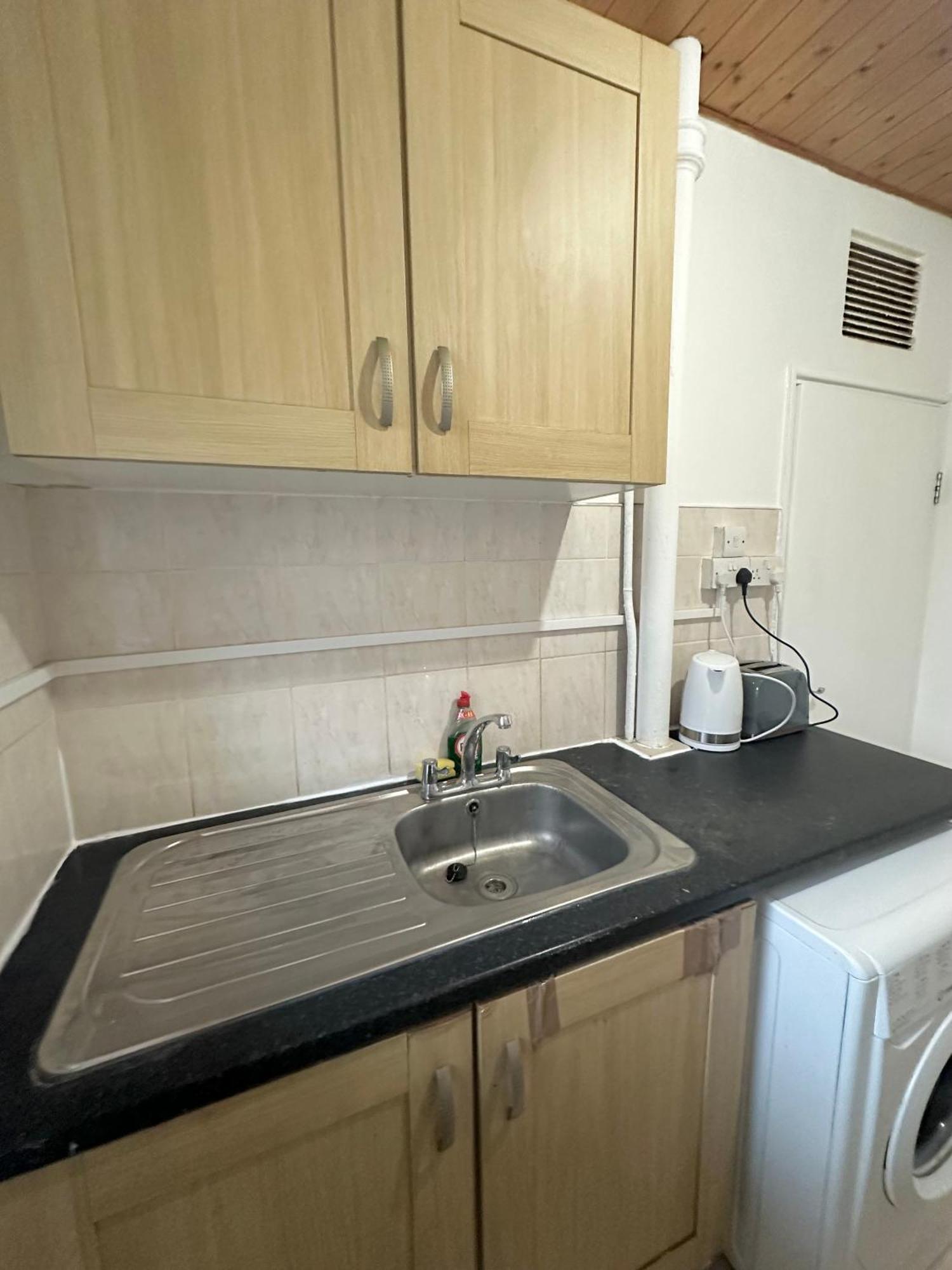1 Bedroom Flat In Whitechapel, London Exterior foto